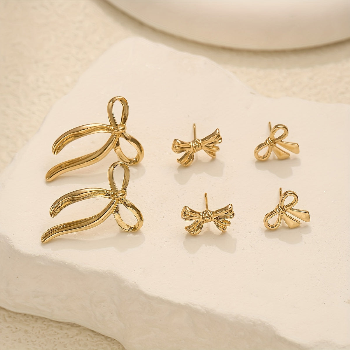 Conjunto de 6 peças de brincos de botão exquisitos e elegantes em forma de laço, conjunto clássico de brincos franceses para mulheres, design multi-estilo, joias elegantes e versáteis adequadas para uso diário, festas, encontros, casamentos e férias.