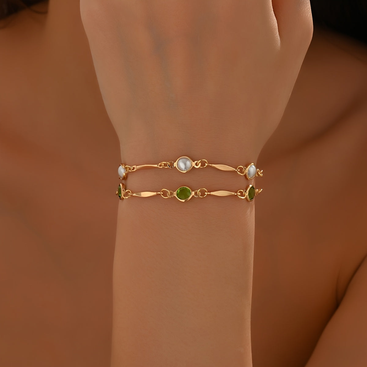 Pulseira elegante feita à mão com contas e brincos - Estilosa e versátil, com um design único que inclui pérolas e construção de ferro, perfeita para uso diário, pulseira diária | Pulseira de pérolas elegante | Pulseira artesanal de ferro