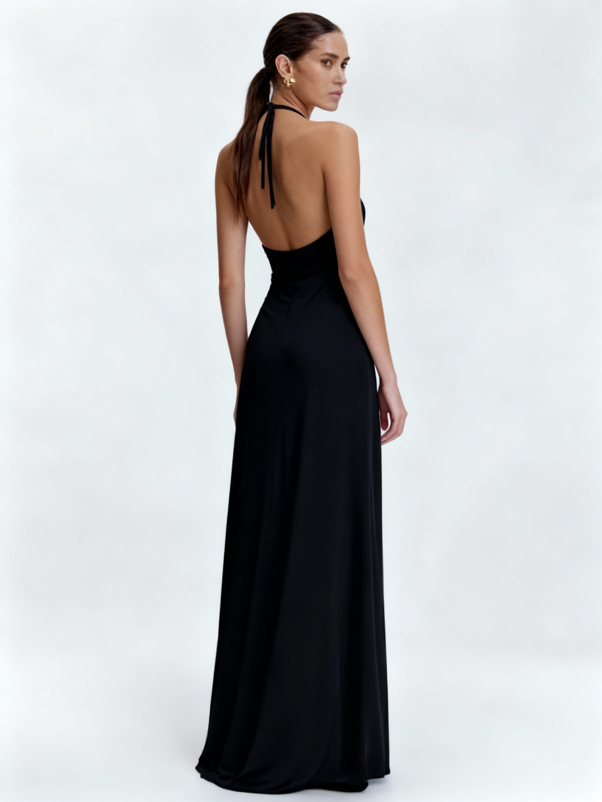 Elegance Redefined: Halter Neck Evening Dress