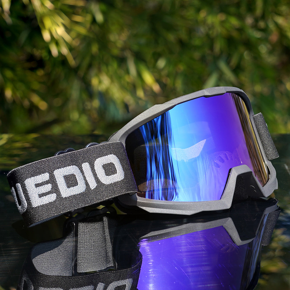 YUEDIO Óculos de Esqui Montados na Cabeça com Espelho UV e Alça Elástica Ajustável - Armação Rosa, Tons Branco/Rosa para Homens & Mulheres, Viseira Sobreóculo para Snowboarding, Esquiar, Óculos à Prova de Vent, Fora de Estrada, Óculos de Neve para Homens, Óculos de Neve para Mulheres, Equipamento para Neve, Equipamento de Neve para Homens, Fora de estrada, Tons Para Homens, Escudo, Óculos de Inverno, Equipamento de Snowboard, Equipamento de Snowboard,