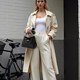 Mala de mão com fivela de bloqueio JW PE, novo modelo Lucia, bolsa de ombro e transversal com um toque high-end, perfeita para o dia a dia e versátil para mulheres.