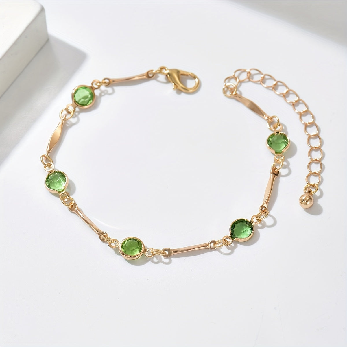 Pulseira elegante feita à mão com contas e brincos - Estilosa e versátil, com um design único que inclui pérolas e construção de ferro, perfeita para uso diário, pulseira diária | Pulseira de pérolas elegante | Pulseira artesanal de ferro