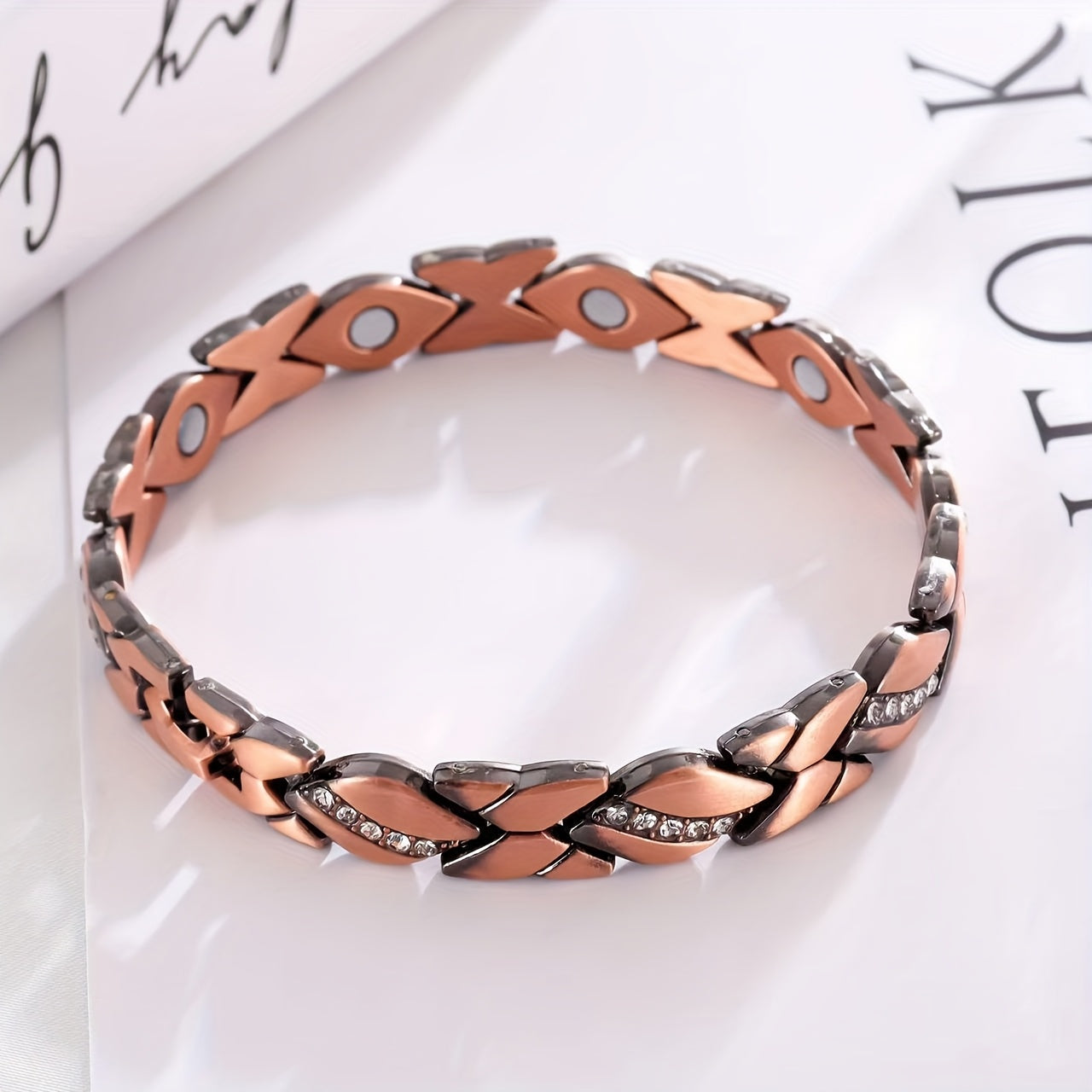 Bracelete Elegante e Estiloso de Luxo para Mulheres com Strass em Aço Inoxidável, Tamanho Ajustável para Festas Casuais