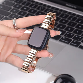 Pulseira de Malha de Aço Inoxidável Estilosa para Apple Watch - Serve de 38mm a 49mm, Compatível com Séries SE/10/9/8/7/6/5/4/3/2/1, Design, Fecho Duplo de Segurança