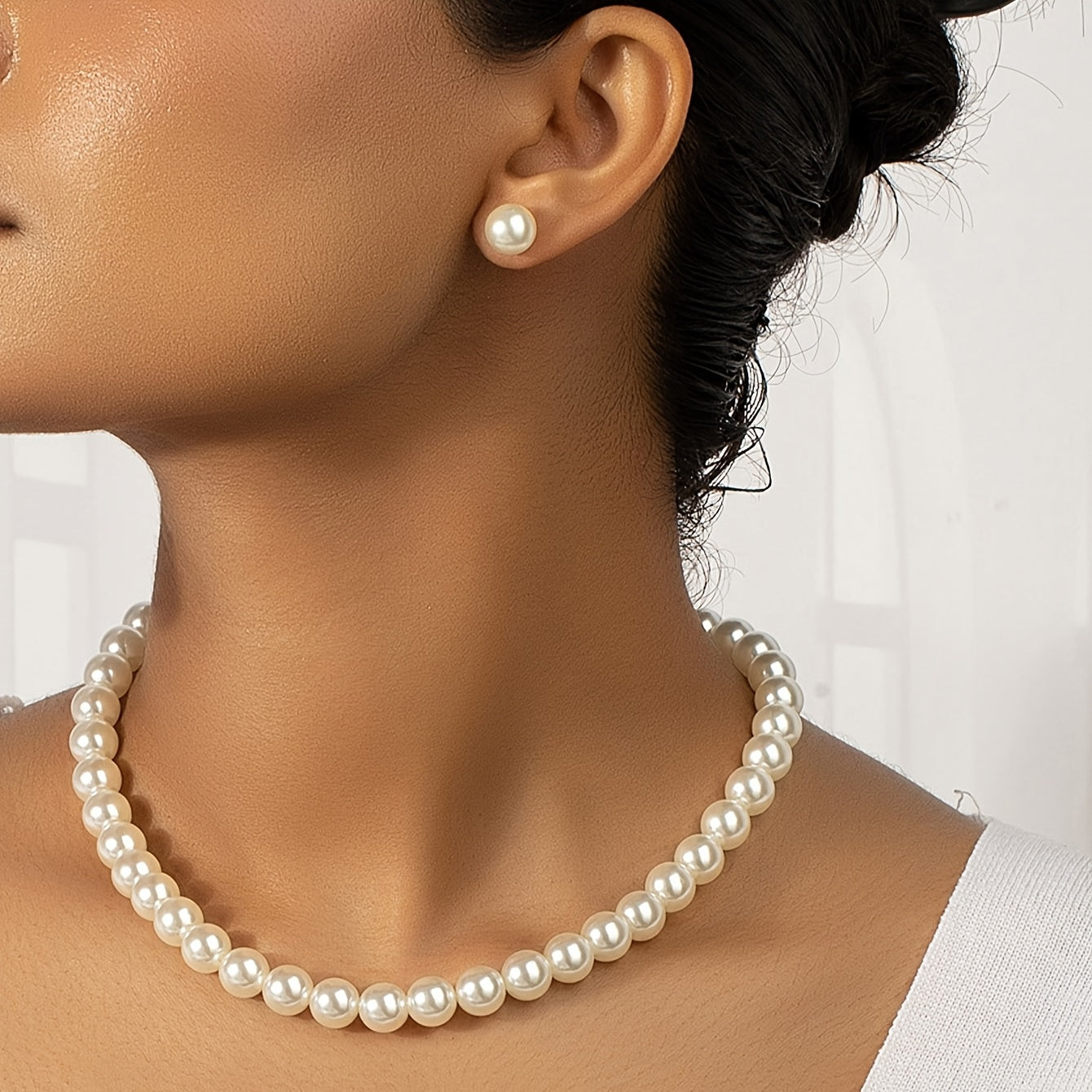 3 Peças Conjunto Elegante de Pérolas Imitação para Mulheres - Colar e Brincos Ajustáveis com Múltiplas Pérolas Imitação, Pérola Branca Falsa, Colar Minimalista para Casamento/Festa/Dia a Dia, Presente para Esposa, Namorada, Mãe (Luxo Acessível)