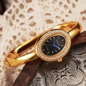Novo Relógio Feminino, Dourado Rosé, Design de Luxo Leve e Exclusivo, Pulseira Oval com Numerais Romanos