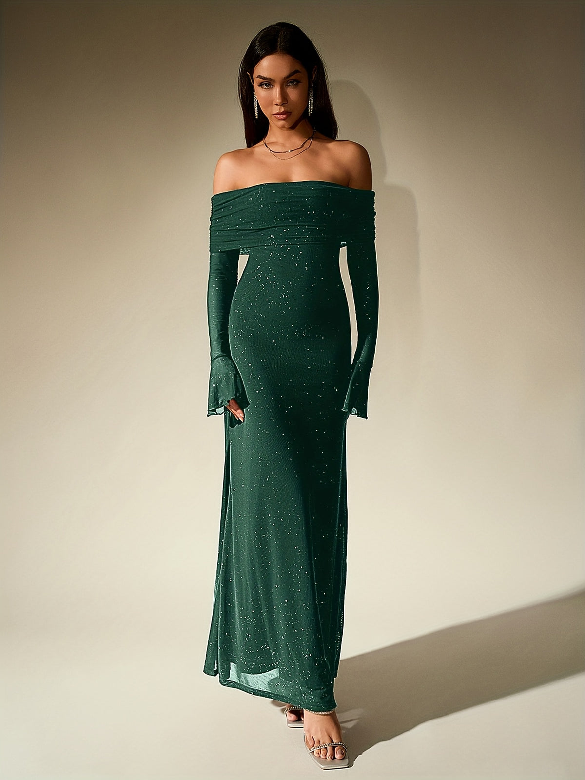 Vestido Longo de Malha Brilhante com Mangas Sino e Ombro a Descoberto, Dupla Camada, Costas Abertas para Festa - Marrom