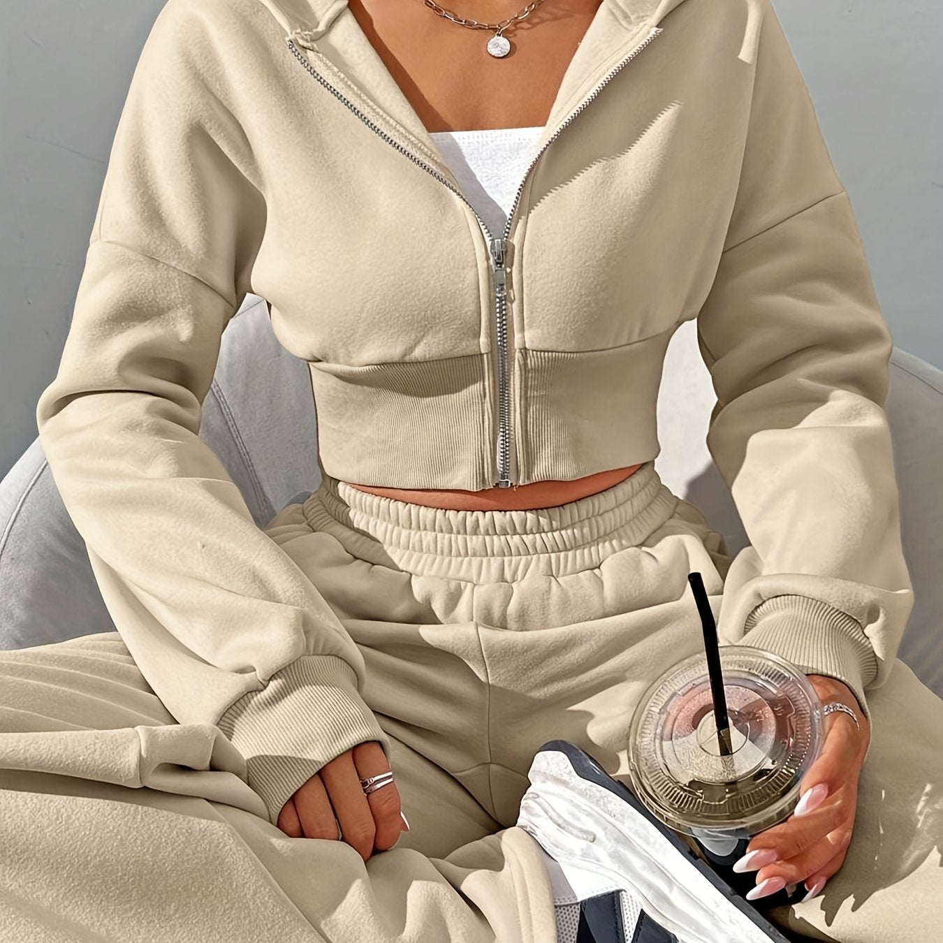 Chic Two-Piece Solid Color Women's Casual Set