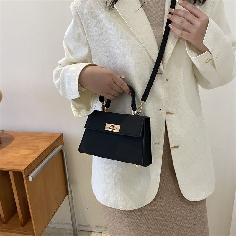 Carteira de mão quadrada multifuncional de alta qualidade para mulheres, bolsa transversal nova 2025, carteira embutida elegante e moderna, ideal para todas as estações