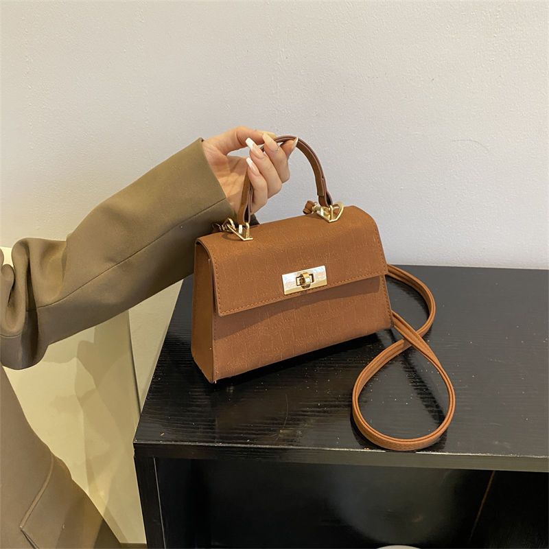 Carteira de mão quadrada multifuncional de alta qualidade para mulheres, bolsa transversal nova 2025, carteira embutida elegante e moderna, ideal para todas as estações