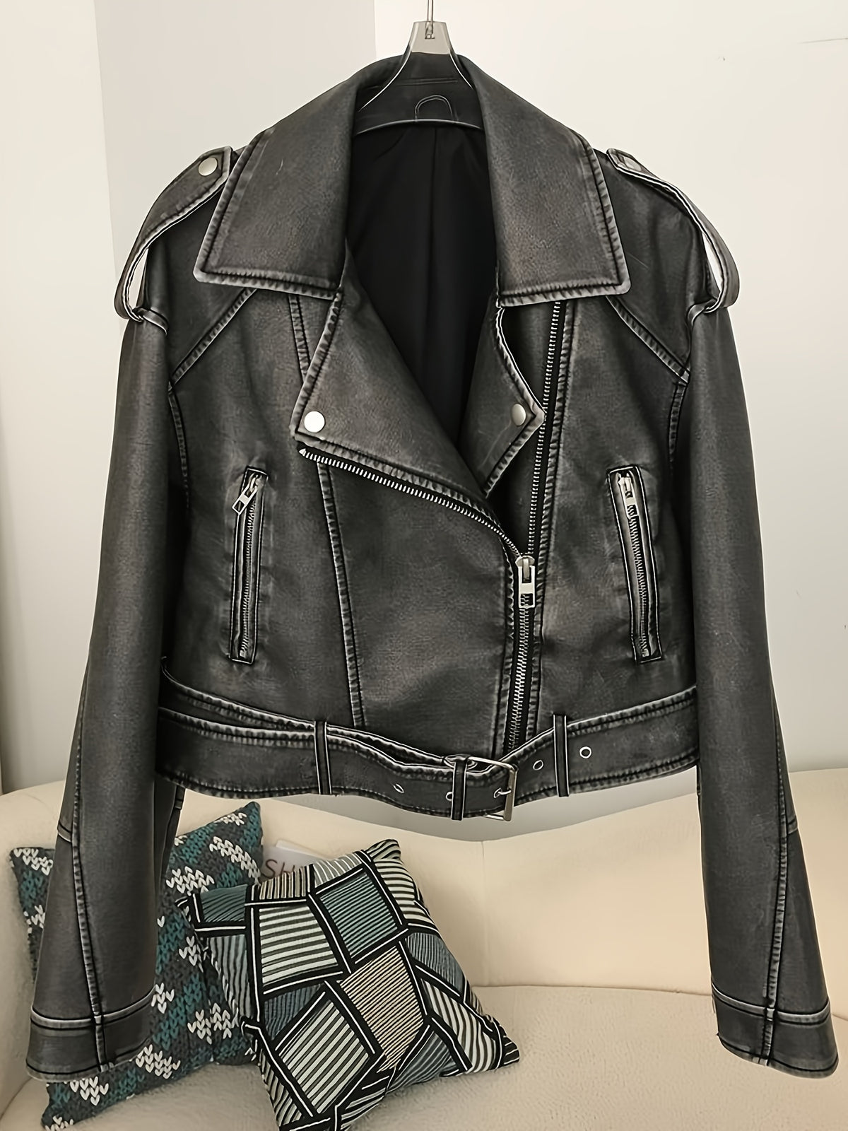 Impeccablee Attitude: The Vintage Biker Jacket That Defines Your Style