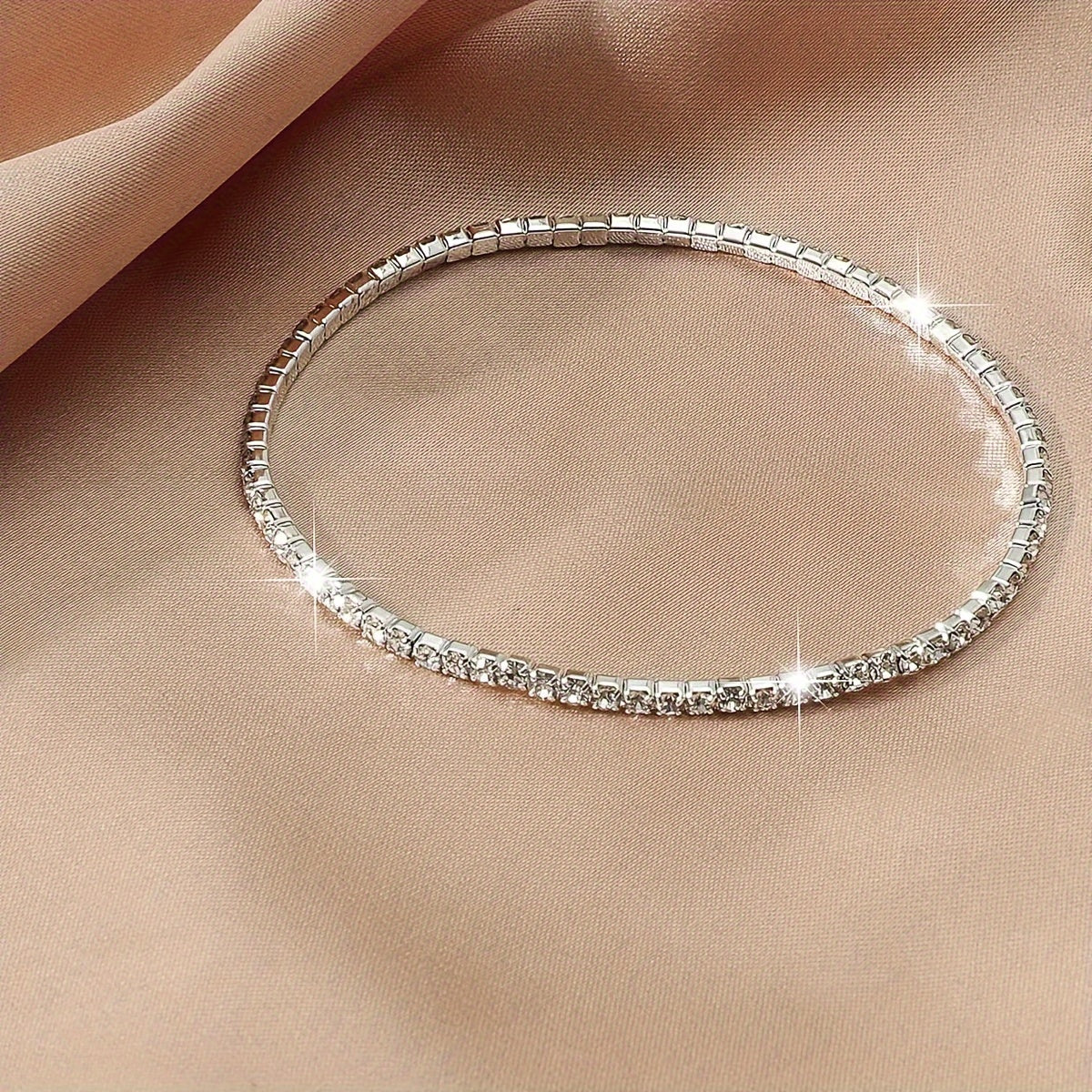Pulseira Elástica Feminina de Tênis com Strass Ultra Fina - Versátil para o Dia a Dia, Estilo do Dia a Dia,Corrente Estilosa,Corrente banhada a prata,Artesanato Fino,Acessório de Pulso,Pulseira de Moda,Colecionadores de Acessórios,Presente Para Ela