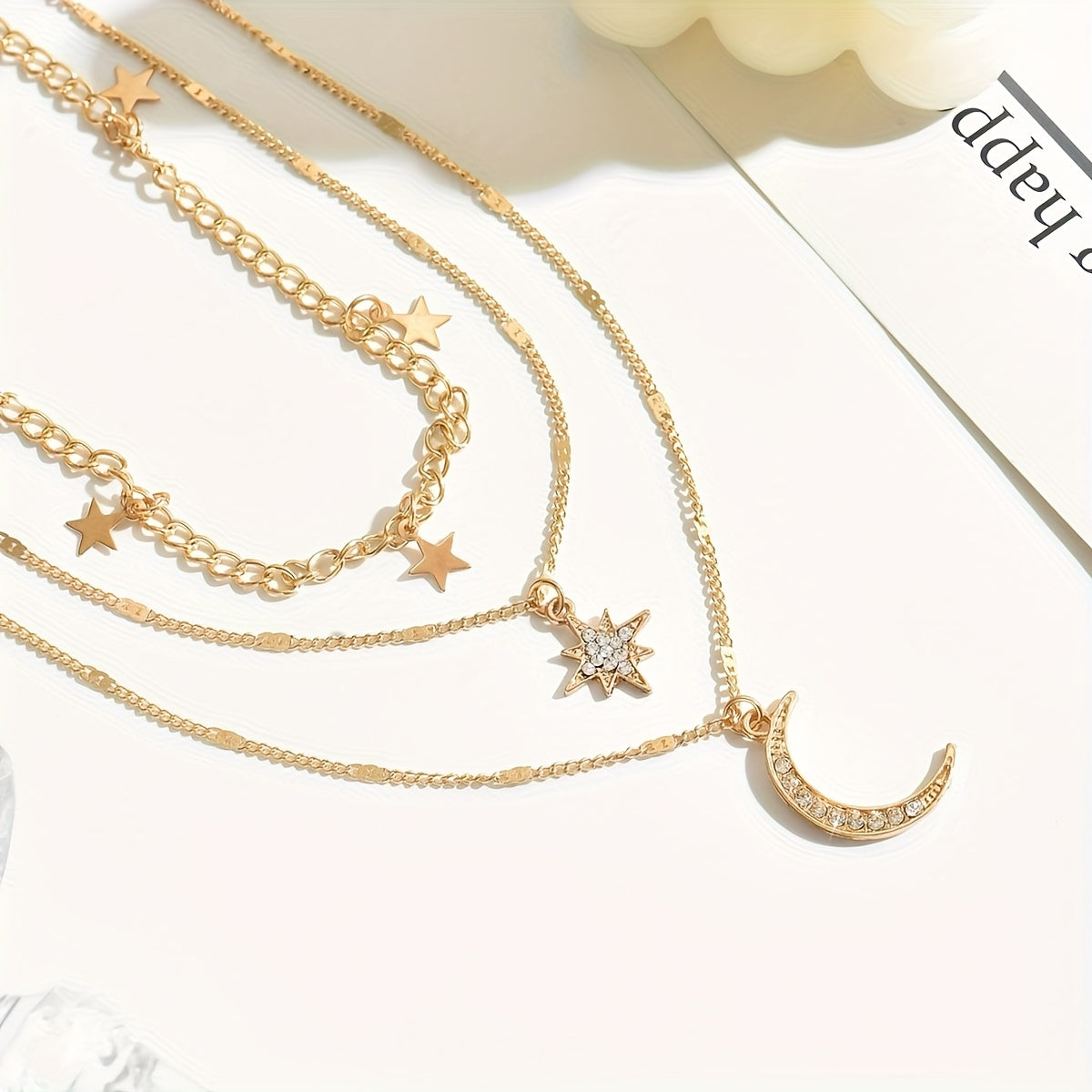 Colar dourado em camadas de estilo boémio elegante com pingentes de estrela e lua - Revestido em ouro 14K, detalhes de strass, presente perfeito para ela, joias de uso diário|Colar boémio|Pingente detalhado, colar em camadas