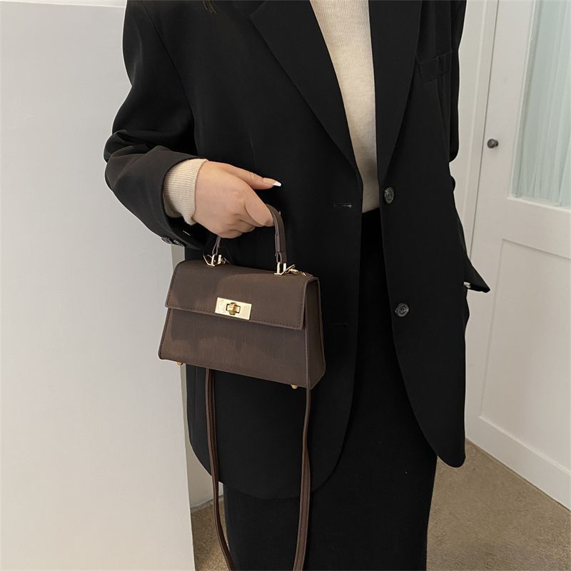 Carteira de mão quadrada multifuncional de alta qualidade para mulheres, bolsa transversal nova 2025, carteira embutida elegante e moderna, ideal para todas as estações