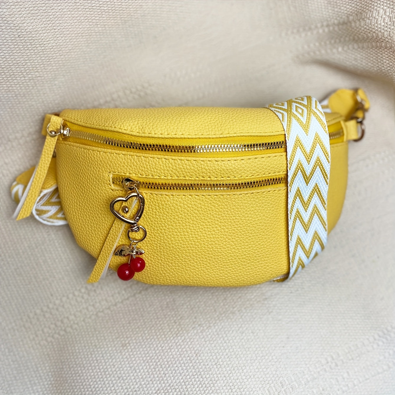 Bolsa de ombro boémia para mulheres com bloco de cores e charme de cereja - Alça ajustável, fecho de correr, forro de poliéster, perfeita para uso diário ou corrida desportiva, bolsa de ombro, acessório casual, pompon decorativo, fecho de correr durável