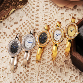 Novo Relógio Feminino, Dourado Rosé, Design de Luxo Leve e Exclusivo, Pulseira Oval com Numerais Romanos