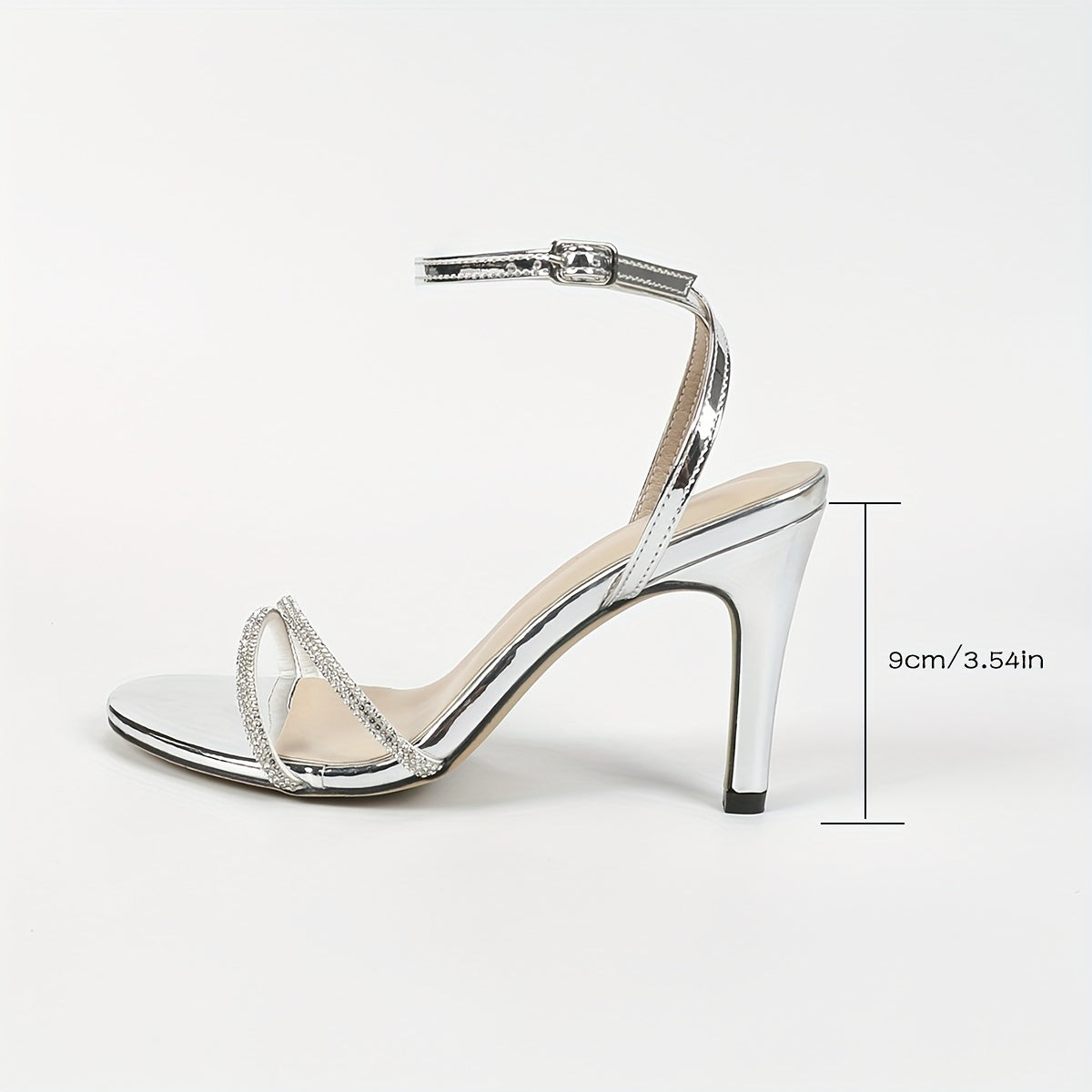 Novos Sandálias de Salto Alto Femininas na Moda com Decoração de Tira, Sapatos Brilhantes Cor Prateada