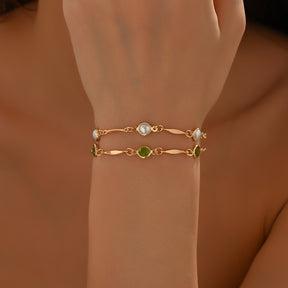 Pulseira elegante feita à mão com contas e brincos - Estilosa e versátil, com um design único que inclui pérolas e construção de ferro, perfeita para uso diário, pulseira diária | Pulseira de pérolas elegante | Pulseira artesanal de ferro