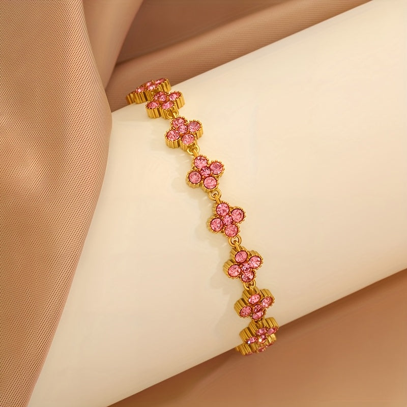 1pc Pulseira Elegante de Aço Inoxidável - Design Floral Trevo de Quatro Folhas com Corrente Verde e Tom Dourado, Compatível para Uso Diário, Festas ou Formais - Presente Perfeito de Aniversário/Aniversário para Ele - Joia Masculina para o Ano Todo, Acessório Estiloso, Artesanato Fino, Moda para Amantes da Estética