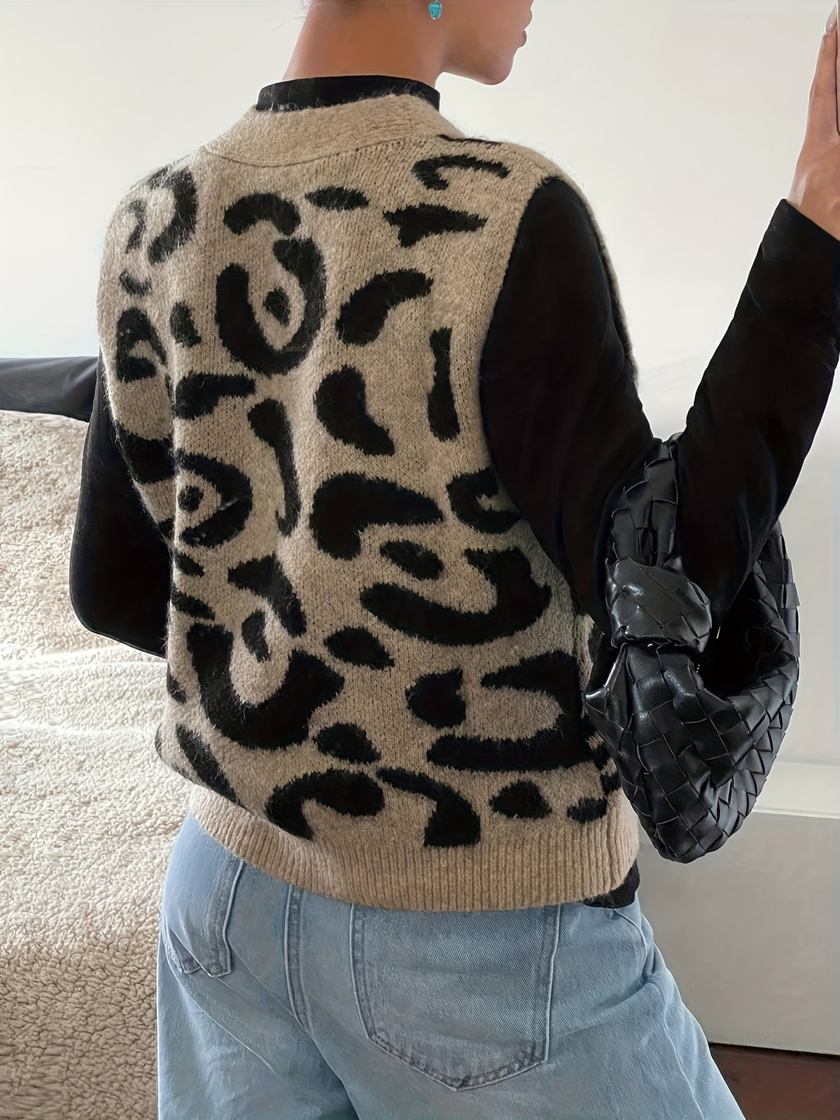 Novo Colete Feminino Elegante com Decote em V e Botões Abertos sem Mangas Estampa de Leopardo - Tamanho Único