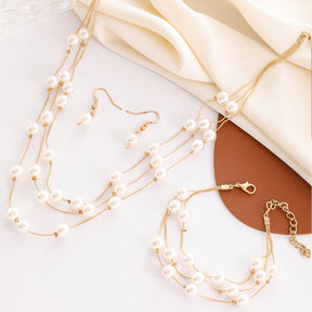 4 Peças Conjunto de Joias Elegante Vintage com Pérola Imitação - Colar Multicamadas, Brincos e Pulseira em Perelecação Dourada KC Espaçadores Ouro Banhado Presente Luxuoso para Casamento, Aniversário, Festa Acessível