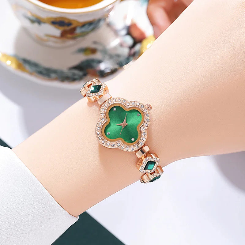 Diamond Set Color Light Luxury Drawstring Watch Exquisite Small Pearl Clover Drawstring Style Quartz Women's Watch Reloj Mujer