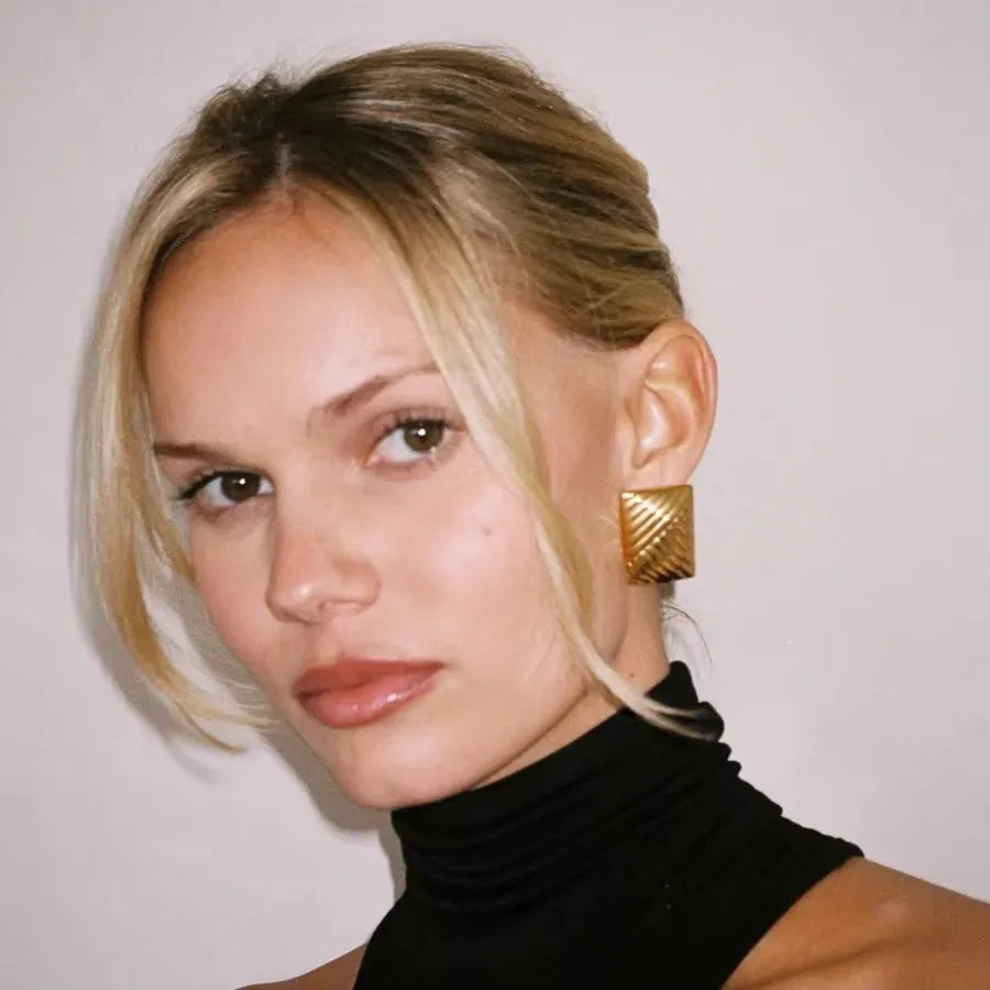 Retro Gold-Plated