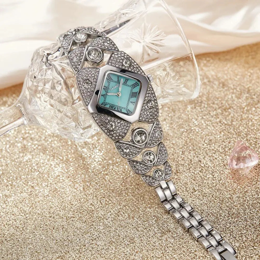 Fashionable Luxurious Full Diamond Ladies' Watch Luminous Diamond Studded Waterproof Bracelet Style Quartz Bangle Bracelet Watch