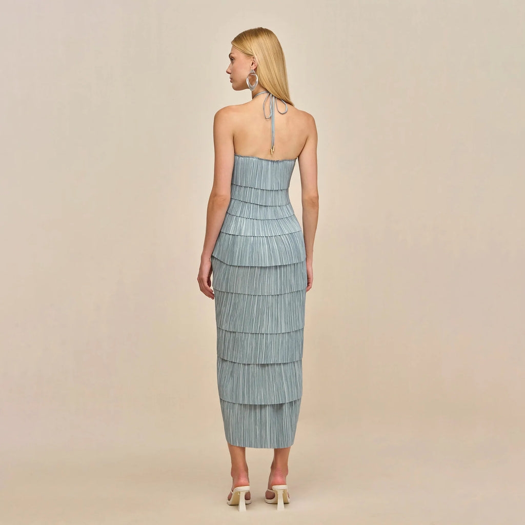 Veloura Grace Dress – Fluid Elegance with a Feminine Touch