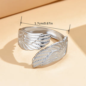 1peça Anjo Asas de Aço Inoxidável Minimalista Elegante para Homens e Mulheres - 18K Dourado Banhado em Pena-Forma Estilo de Rua Unissex, Perfeito para Uso Diário ou Presente