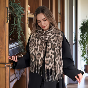Lenço de leopardo para mulheres - Elegante envoltório de pescoço com estampa animal, suave e quente, à prova de vento, acessório de inverno para ocasiões diárias e formais, lenço elegante não elástico em preto/bege/, presente de férias perfeito para mulheres, moda sazonal, envoltório elegante, material premium, amantes da moda