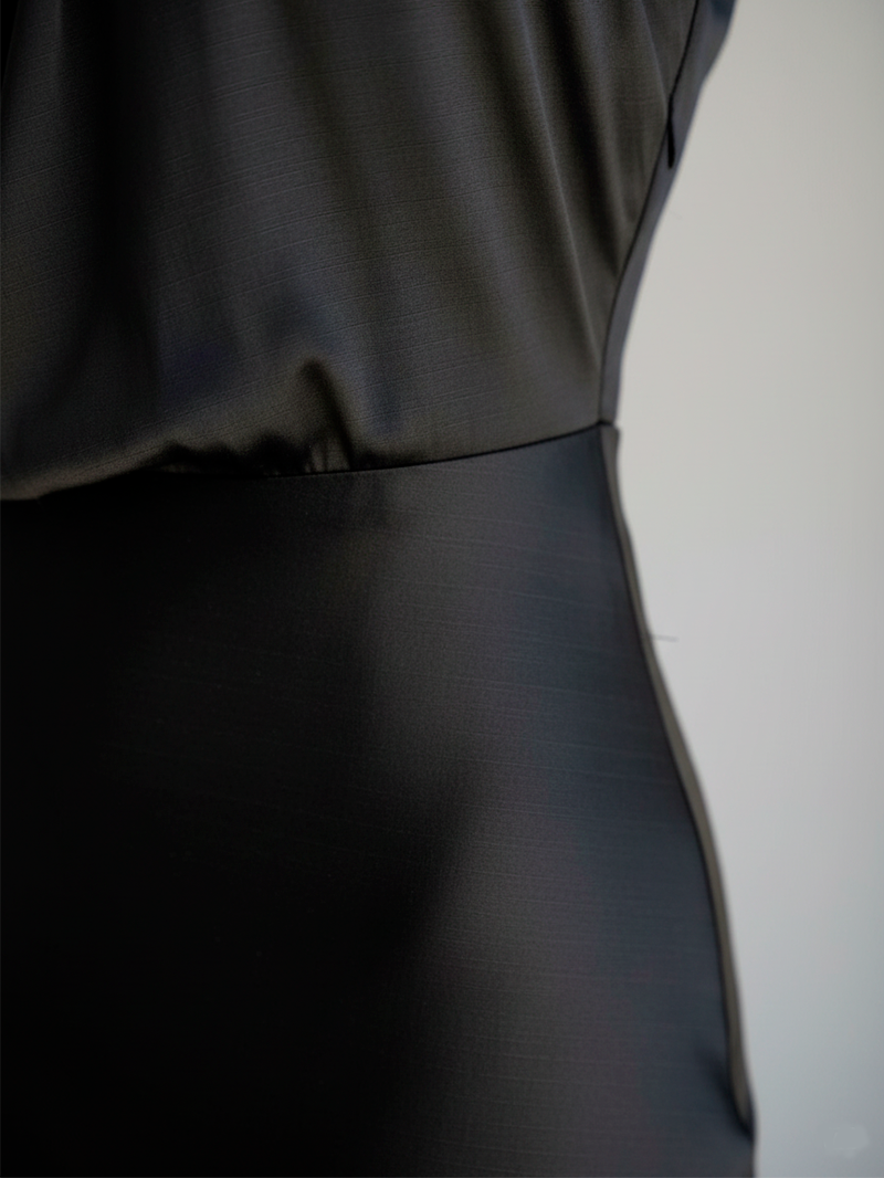 Elegant Silk Satin Sleeveless Evening Dress