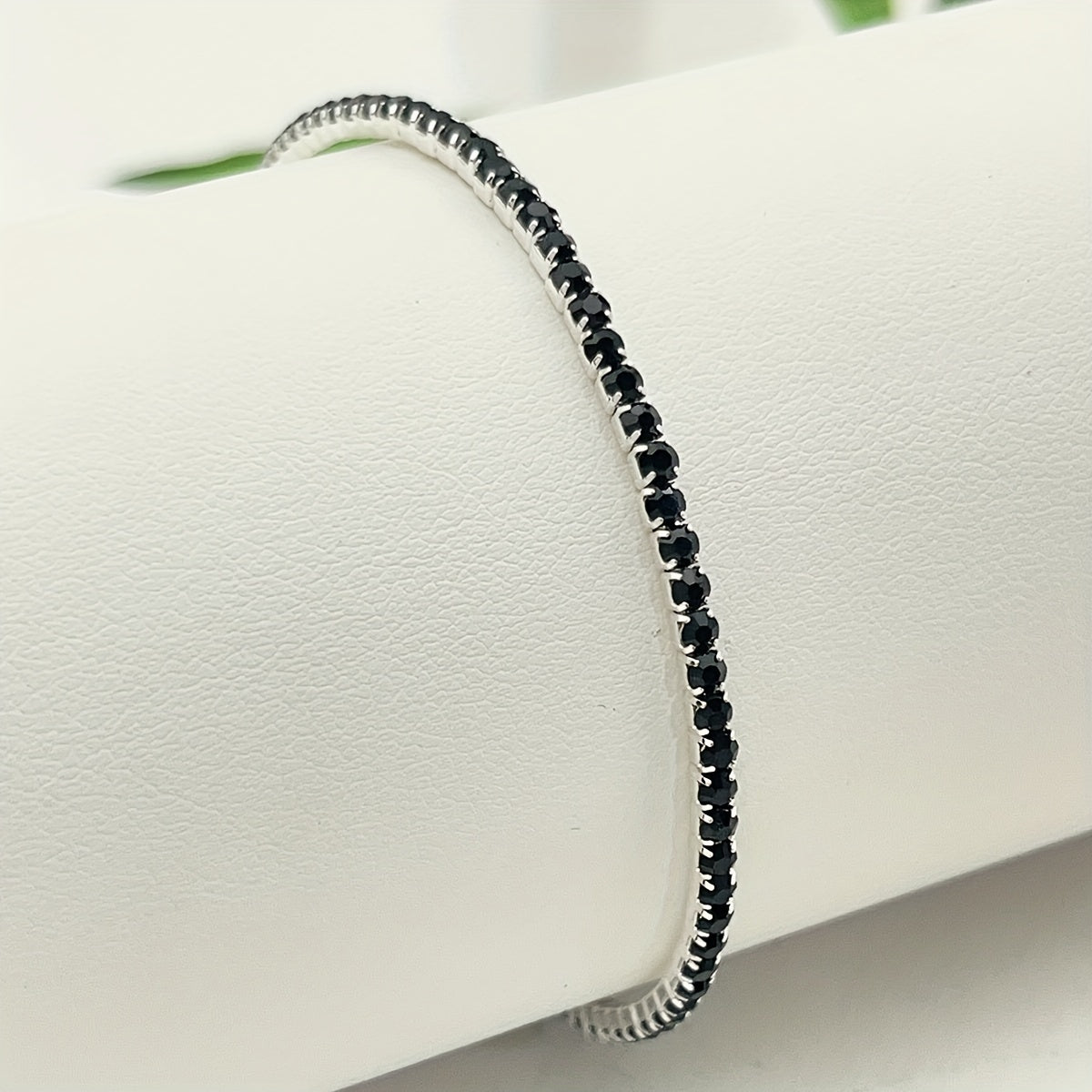 Pulseira Elástica Feminina de Tênis com Strass Ultra Fina - Versátil para o Dia a Dia, Estilo do Dia a Dia,Corrente Estilosa,Corrente banhada a prata,Artesanato Fino,Acessório de Pulso,Pulseira de Moda,Colecionadores de Acessórios,Presente Para Ela