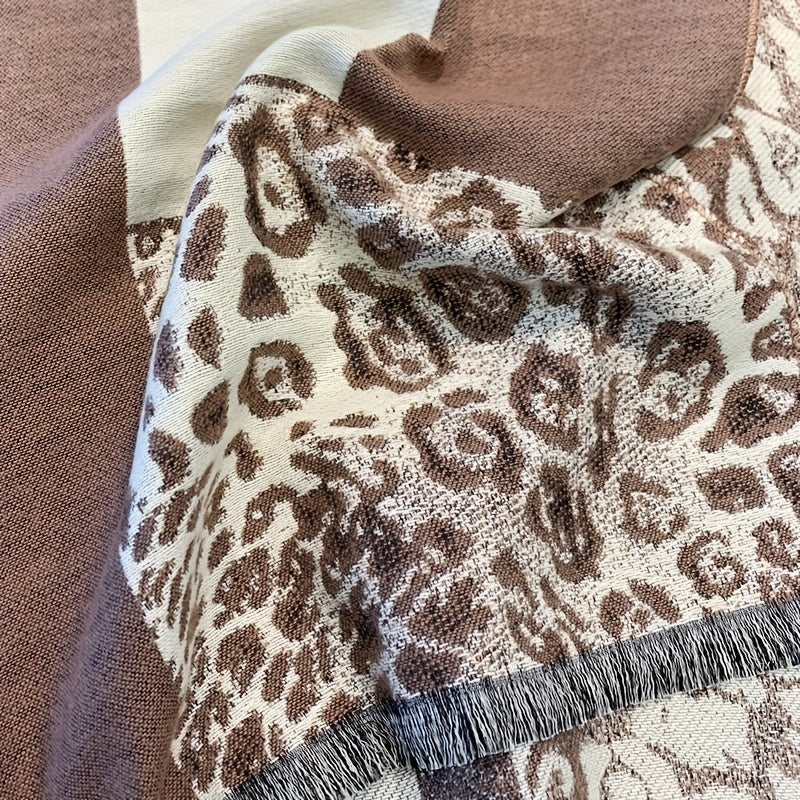 Lenço Elegante de Estampa Leopardo para Mulheres - Bege/Marrom/Preto, Tecido Macio Não Elástico, Longo e Aconchegante para Inverno, Escritório ou Festas - Acessório Chique para Clima Frio, Jacquard Premium, Estilo Moderno, Ideal para Eventos
