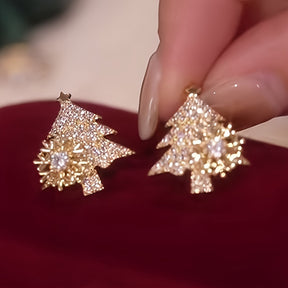 1 Par de Brincos de Flocos de Neve de Árvore de Natal Elegantes para Mulheres - Zircónia Sintética Brilhante, Cobre Sem Níquel, Perfeito para Festas de Natal e Vestuário Casual, Presente de Joias Festivas, Brincos de Natal