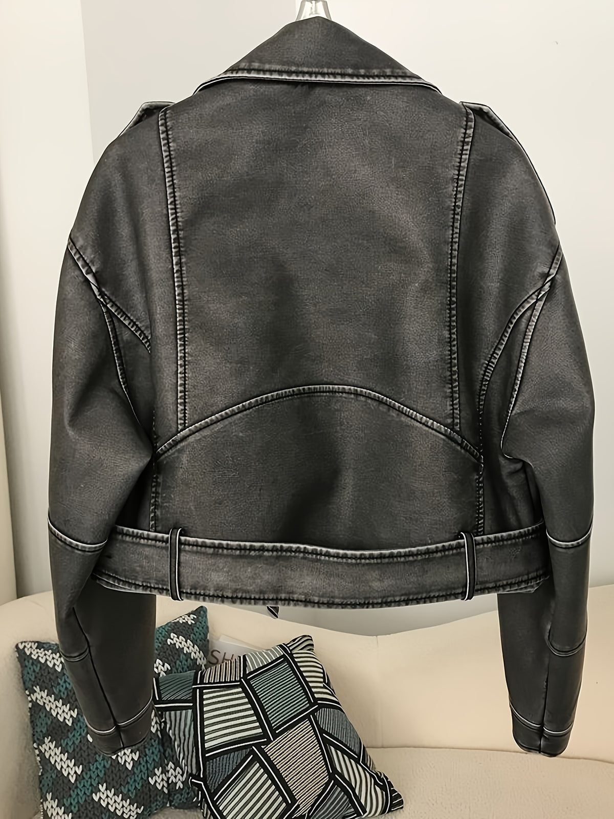 Impeccablee Attitude: The Vintage Biker Jacket That Defines Your Style