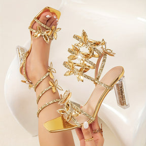 Sandálias de Salto Alto de Cristal Femininas com Design Envolto em Strass e Decorações de Borboletas, Dedos Abertos, com Elegantes Saltos Brilhantes de 9CM, Adequadas para Casamentos, Festas e Outras Ocasiões.