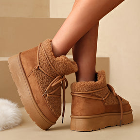 Botas de Neve Aconchegantes para Mulheres - Forro de Pelúcia, Sola Grossa, Cadarços Ajustáveis, Botinhas com Acabamento em Pele Sintética Bege para Máximo Calor e Conforto, Botas de Inverno