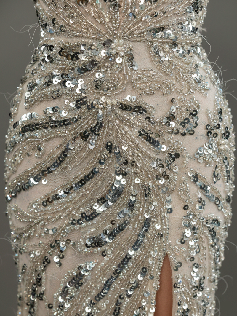 Glamorous V-Neck Mermaid Evening Gown